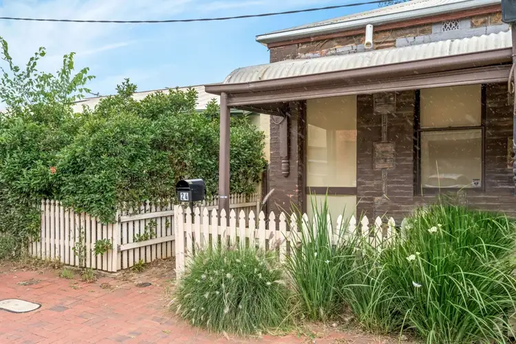 24 Pickering Street, Brompton SA 5007