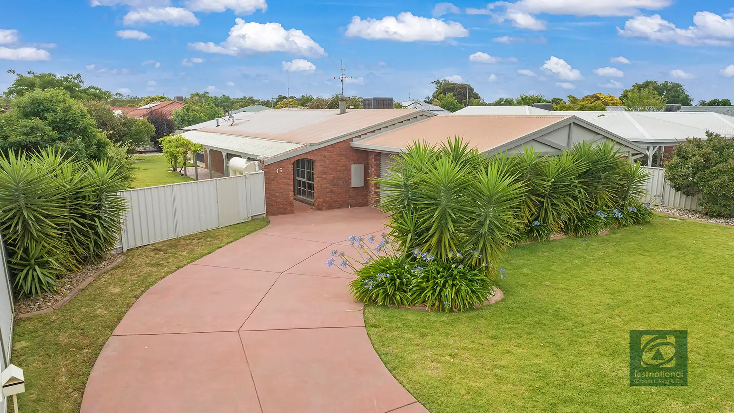Main view of Homely house listing, 16 Oscar Place, Echuca VIC 3564