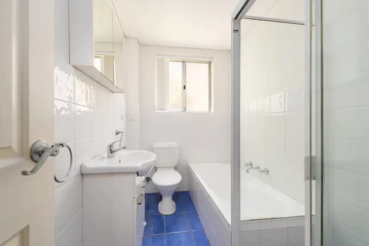 Sixth view of Homely apartment listing, 4/24 Queens Road, Brighton-Le-Sands NSW 2216