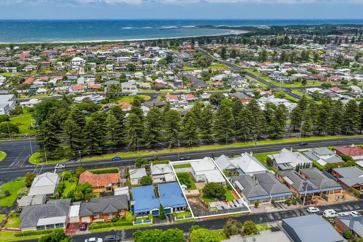 Second view of Homely house listing, 410 Raglan Parade, Warrnambool VIC 3280