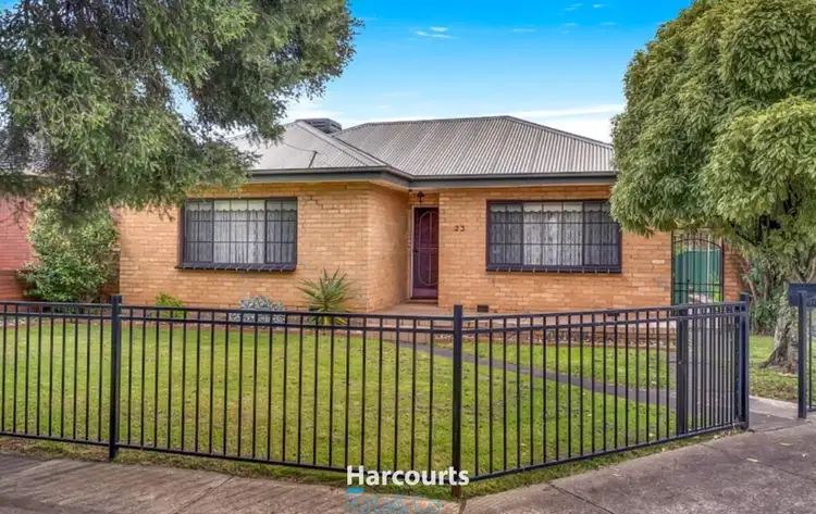 23 Borrie Street