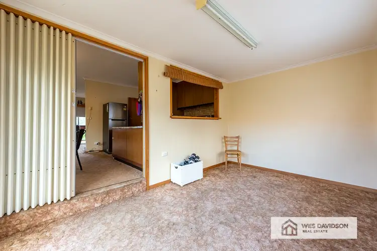 Fifth view of Homely house listing, 8 Lewis Street, Horsham VIC 3400