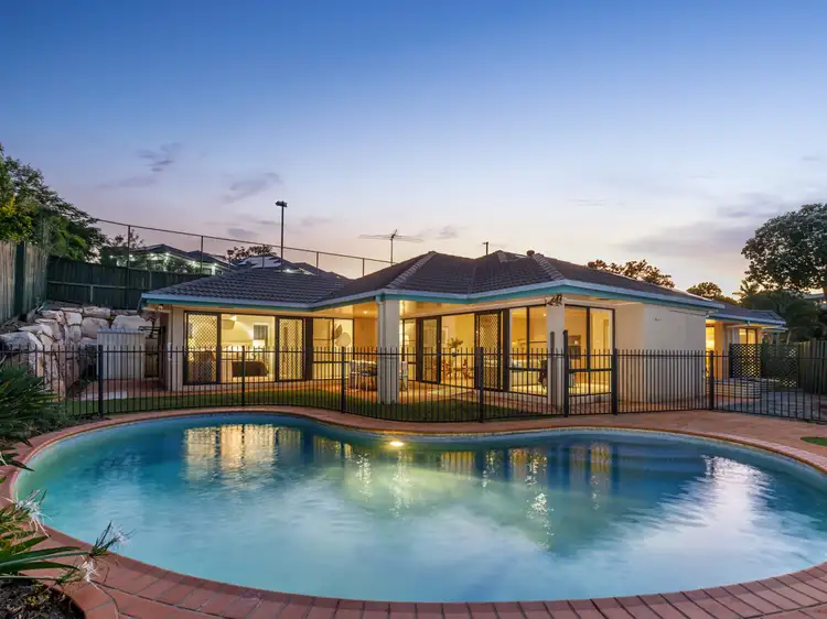 62 Nolan Rise, Brookfield QLD 4069