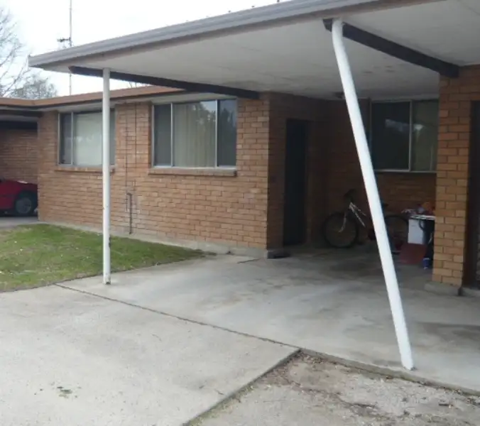 Main view of Homely unit listing, 2/180 Keppel Street, Bathurst NSW 2795