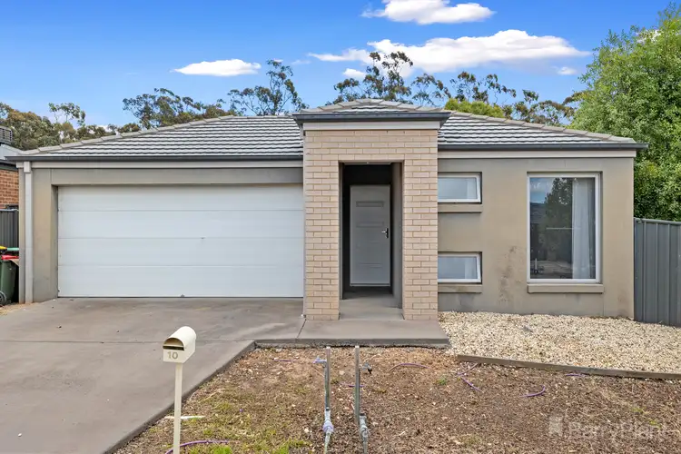 Main view of Homely house listing, 10 National Parade, Eaglehawk VIC 3556