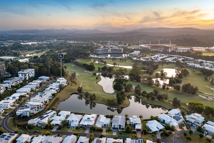 1020 Lakeview Terrace, Benowa QLD 4217