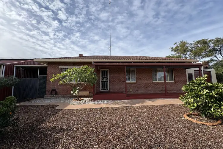 8 Norrie Avenue