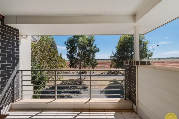 Main view of Homely townhouse listing, 282 Newton Boulevard, Munno Para SA 5115