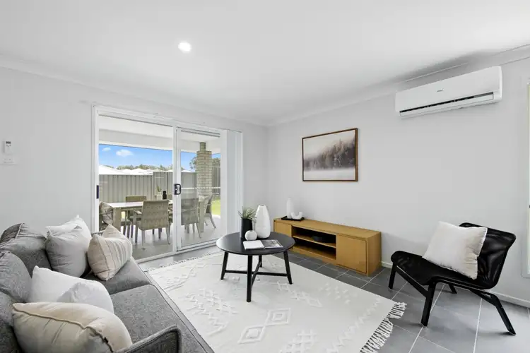 Fourth view of Homely house listing, 45 Mapplewell Circuit, Farley NSW 2320