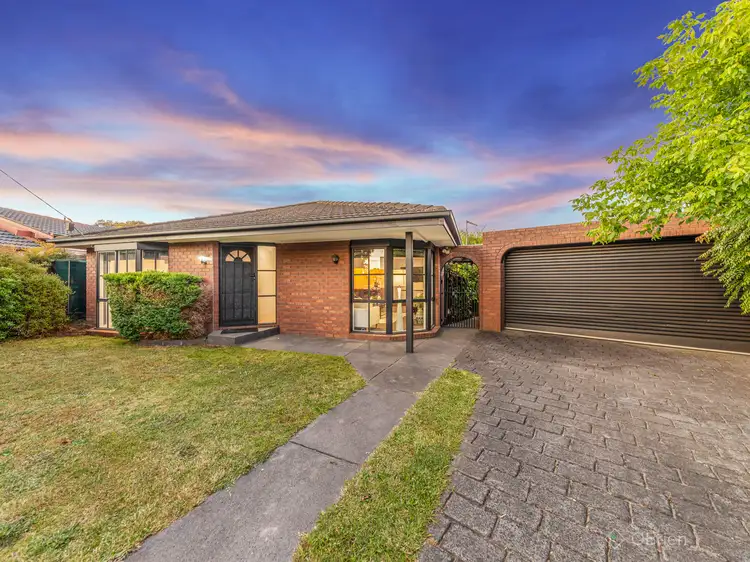 4 Robb Court, Hampton Park VIC 3976