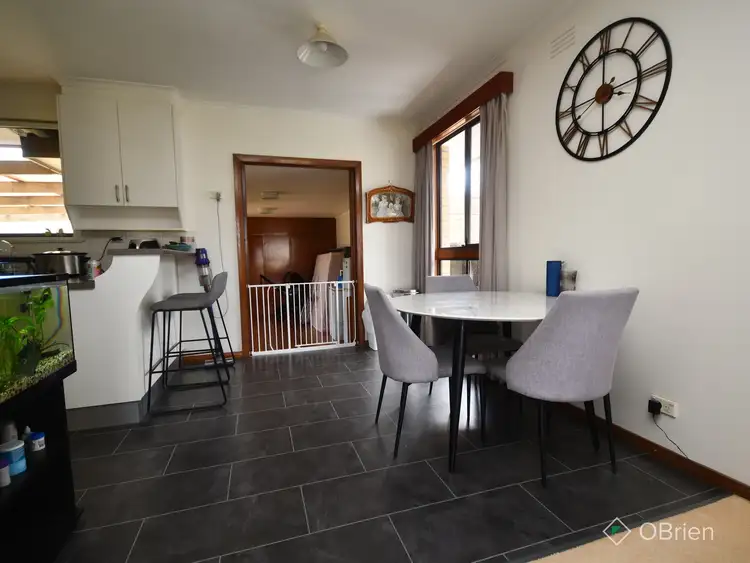 Fifth view of Homely house listing, 4 Combay Street, Bairnsdale VIC 3875