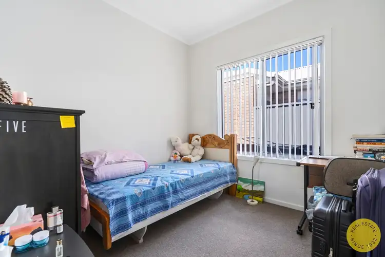 Fifth view of Homely house listing, 8 Bradford Court, Enfield SA 5085