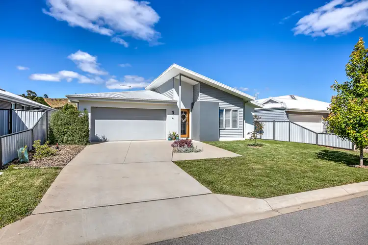 Second view of Homely house listing, 4 Tewksbury Court, Porepunkah VIC 3740