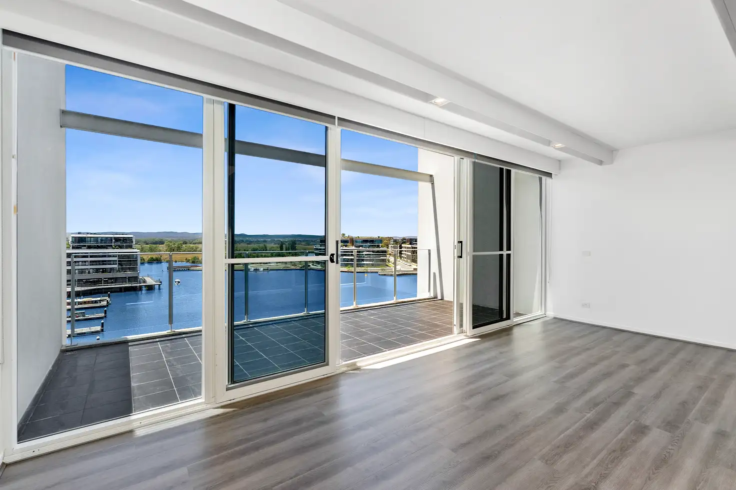 Main view of Homely apartment listing, 18/31 Eastlake Parade, Kingston ACT 2604