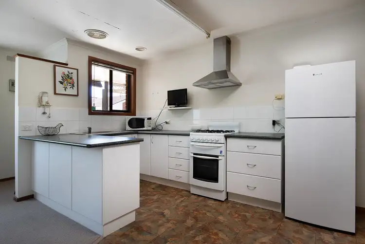 Third view of Homely unit listing, 3/16 Greenhill Avenue, Castlemaine VIC 3450