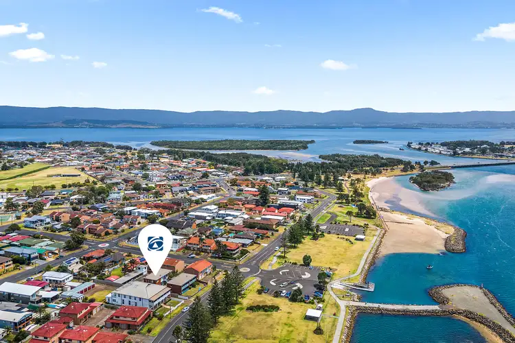 Fifth view of Homely unit listing, 8/33 Reddall Parade, Lake Illawarra NSW 2528