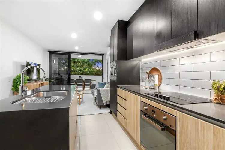 Second view of Homely unit listing, 206/17 View Street, Mount Gravatt East QLD 4122