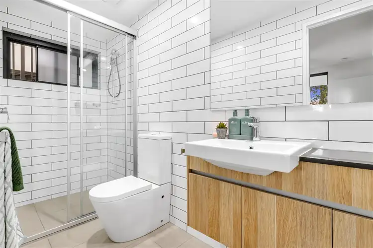 Fifth view of Homely unit listing, 206/17 View Street, Mount Gravatt East QLD 4122