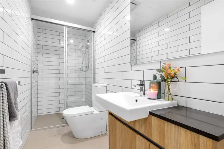 Seventh view of Homely unit listing, 206/17 View Street, Mount Gravatt East QLD 4122