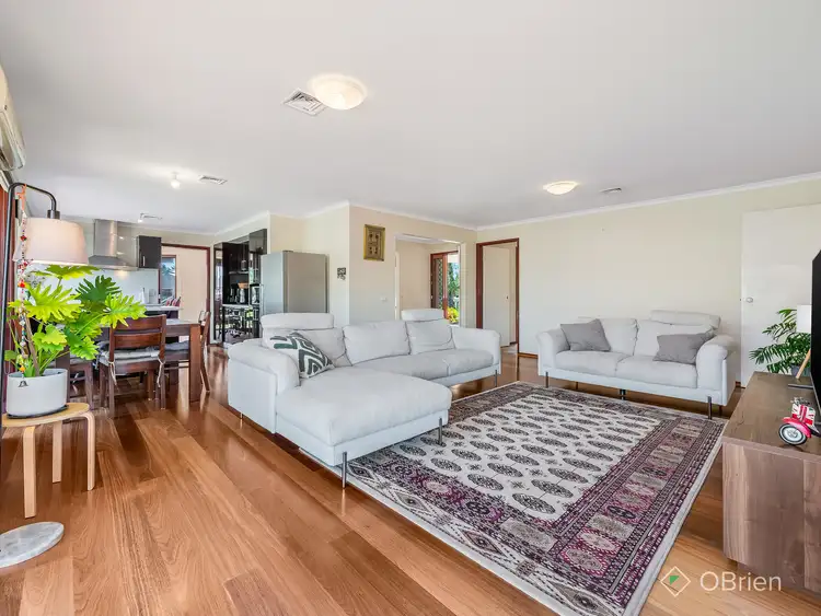 Fourth view of Homely house listing, 10 Laverock Court, Taylors Lakes VIC 3038