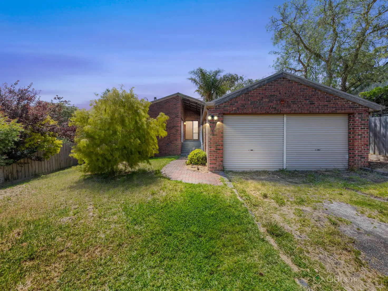 Main view of Homely house listing, 33 Lyle Avenue, Beaconsfield VIC 3807