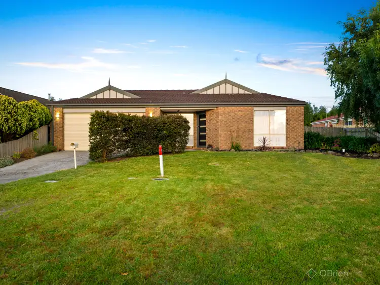10 Colwyn Drive, Narre Warren South VIC 3805
