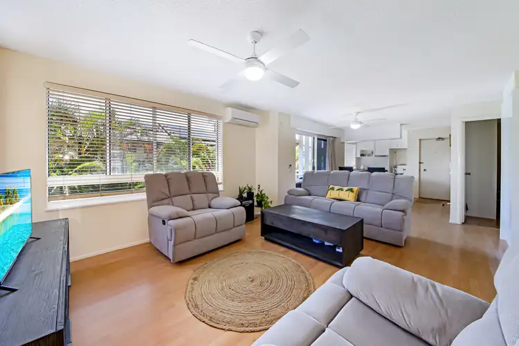 2/33 Burgess Street, Kings Beach QLD 4551