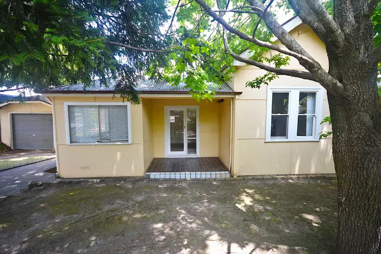 Main view of Homely semi-detached listing, 3a View Street, Katoomba NSW 2780