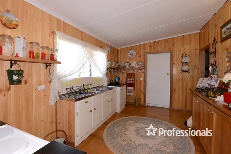 Fifth view of Homely house listing, 1 Yarra Street, Powelltown VIC 3797