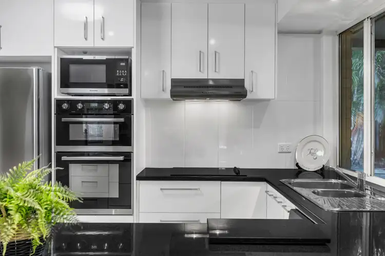Fifth view of Homely house listing, 8 Ambat Court, Tanah Merah QLD 4128