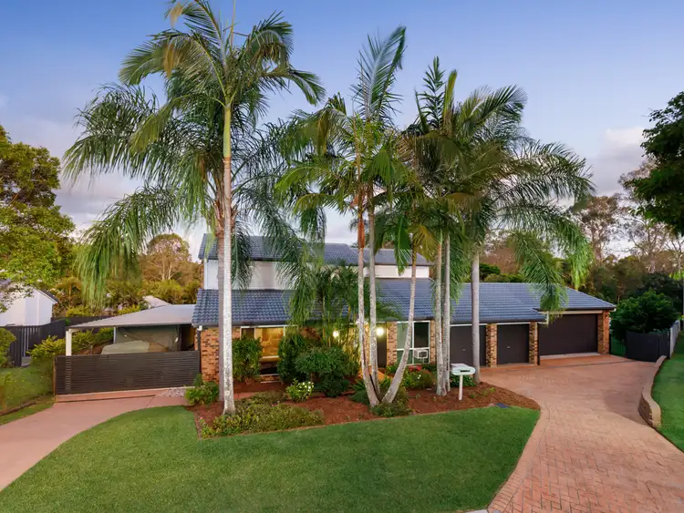 12 Seton Close, Kenmore Hills QLD 4069