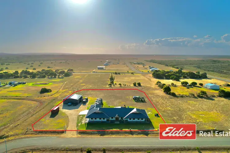 33 Barnes Drive, Bremer Bay WA 6338