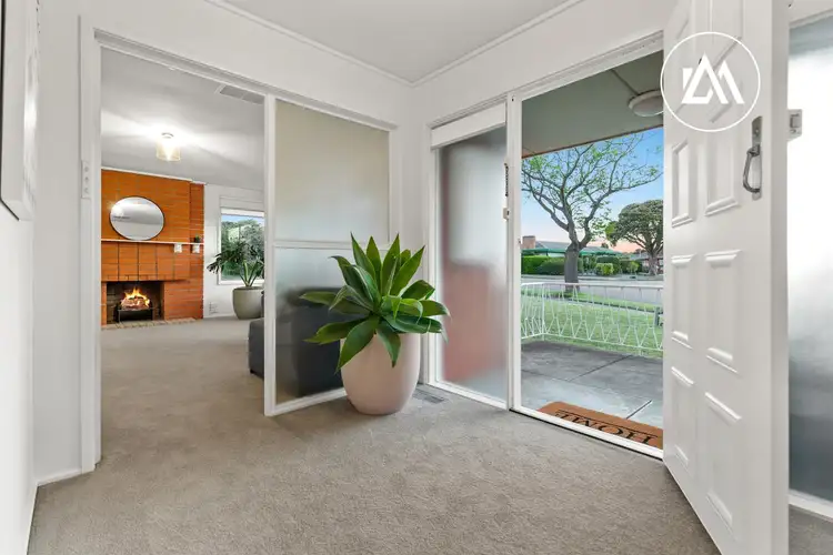 Second view of Homely house listing, 3 Kashmir Crescent, Frankston VIC 3199