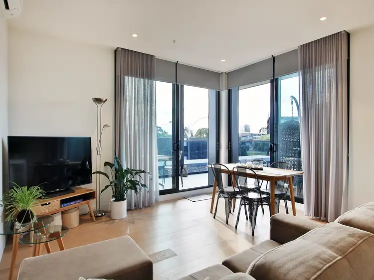 301/336 South Road