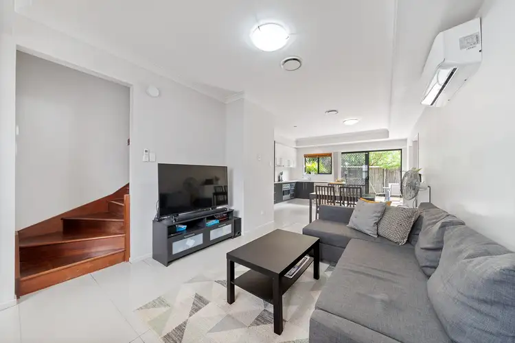 2/22 Gordon Parade, Everton Park QLD 4053