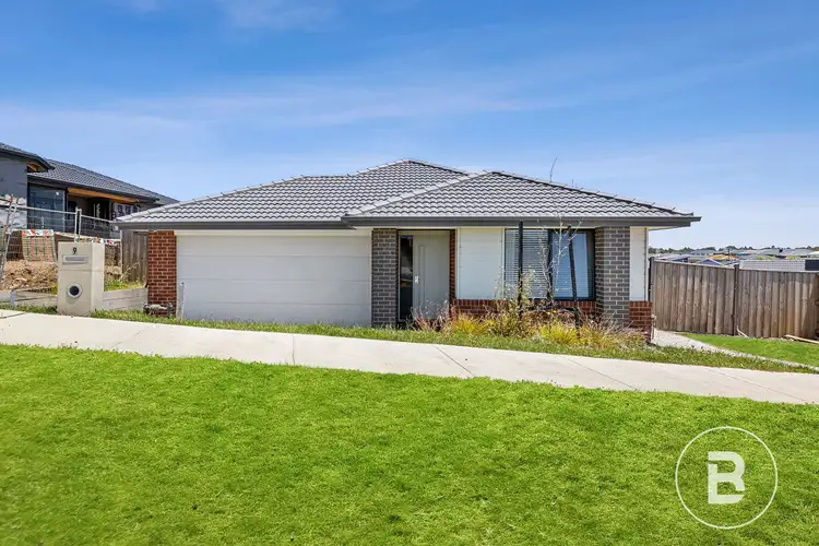 9 Meribel Street, Winter Valley VIC 3358
