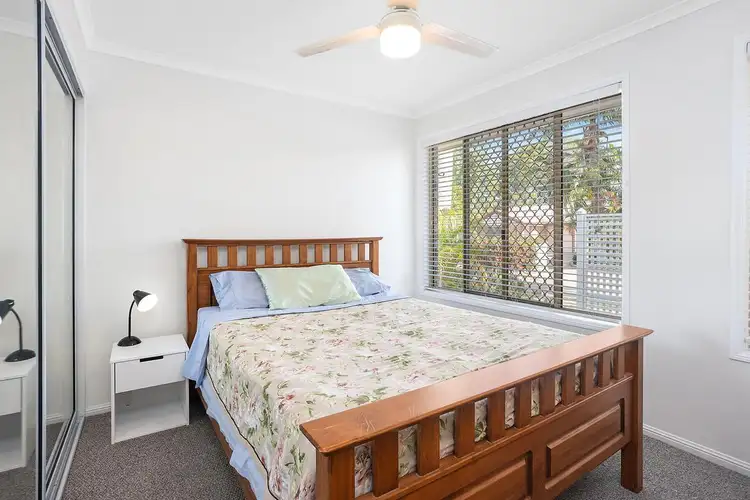 Sixth view of Homely unit listing, 4/17 Meyenberg Court, Norman Gardens QLD 4701