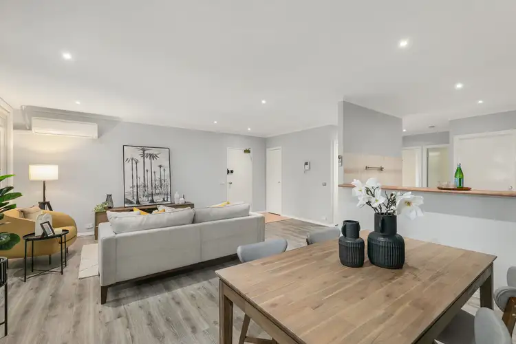 17/243 Blackburn Road, Doncaster East VIC 3109