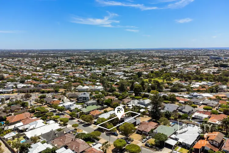 Fifth view of Homely house listing, 18 Paramatta Road, Doubleview WA 6018