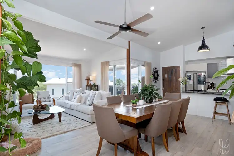 Fifth view of Homely house listing, 2 Flinders Court, Lammermoor QLD 4703
