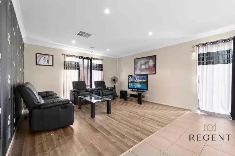 Second view of Homely house listing, 6 Lapwing Close, Williams Landing VIC 3027