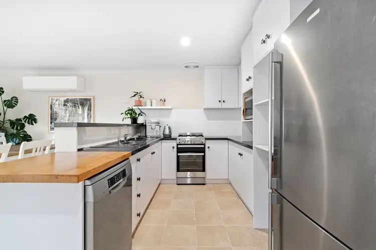 Sixth view of Homely house listing, 5 Byron Court, Huntfield Heights SA 5163