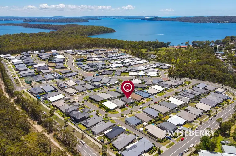 15 Mornington Circuit, Gwandalan NSW 2259