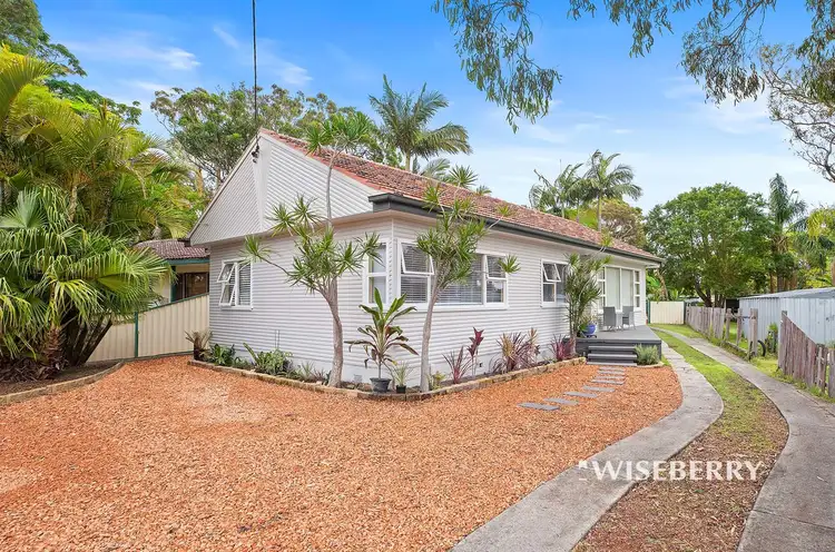 12 Dunvegan Street, Mannering Park NSW 2259