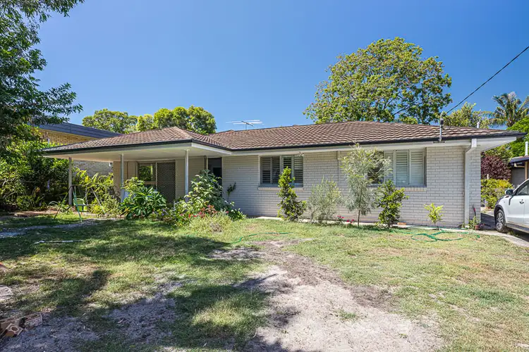 16 Spowers Street, Bongaree QLD 4507