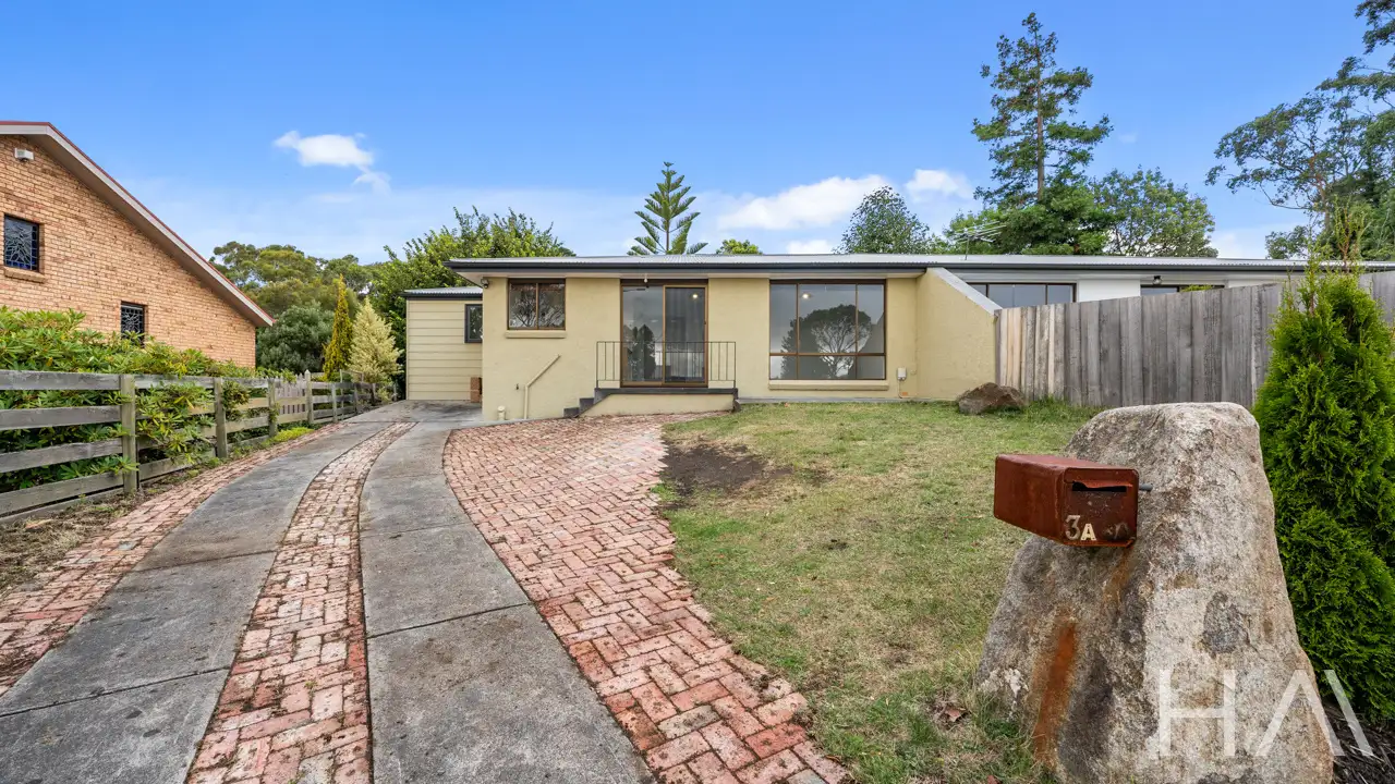 Main view of Homely unit listing, 1/3 Invercargill Road, Mount Nelson TAS 7007