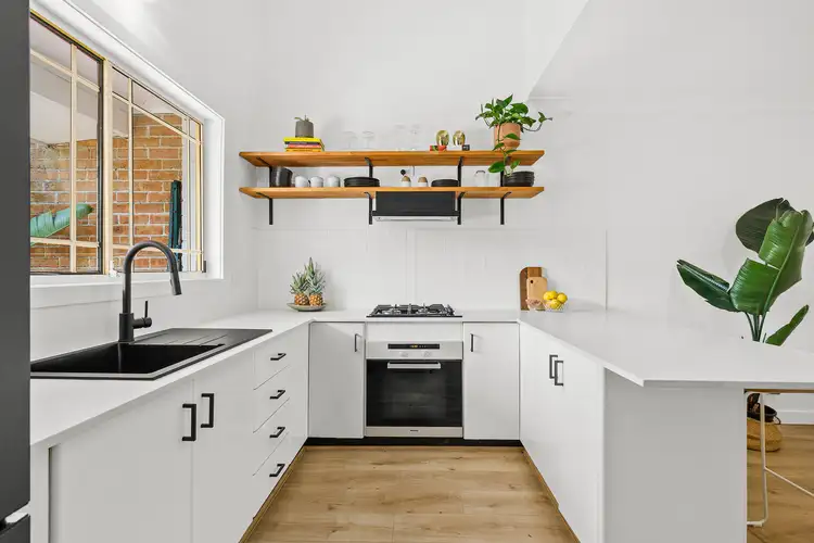 Third view of Homely townhouse listing, 5/15 Park Road, Bellambi NSW 2518