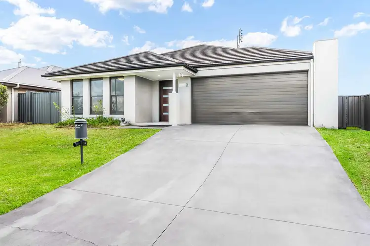 9 Bergman Way, Rutherford NSW 2320