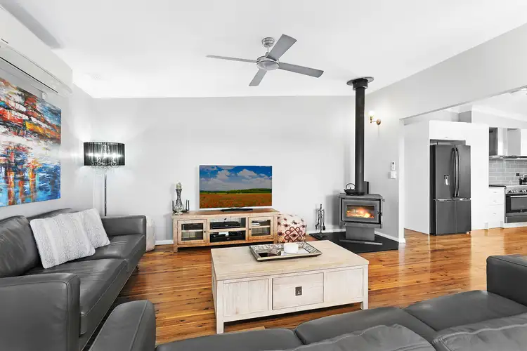 Sixth view of Homely house listing, 42 Gordon Avenue, Summerland Point NSW 2259