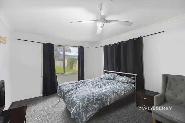 Fourth view of Homely house listing, 6 Inderan Avenue, Lake Haven NSW 2263